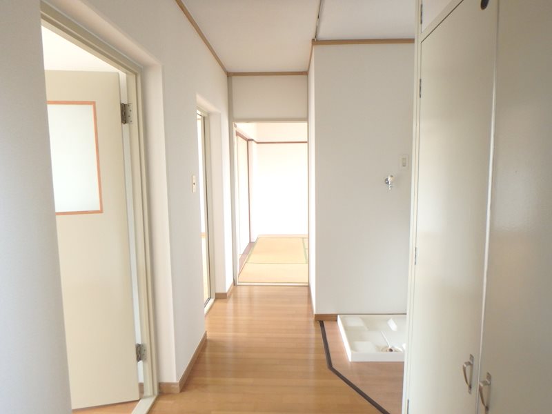 ハマノハイツ 玄関