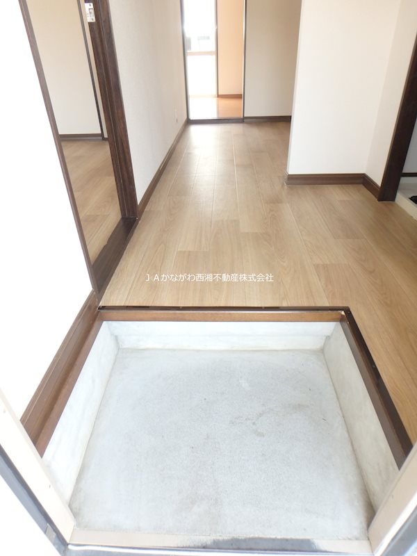サニーハイツ小沢 玄関