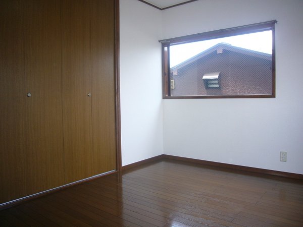 シェモア越仲 ベッドルーム