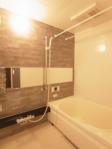 Laurier South 風呂画像