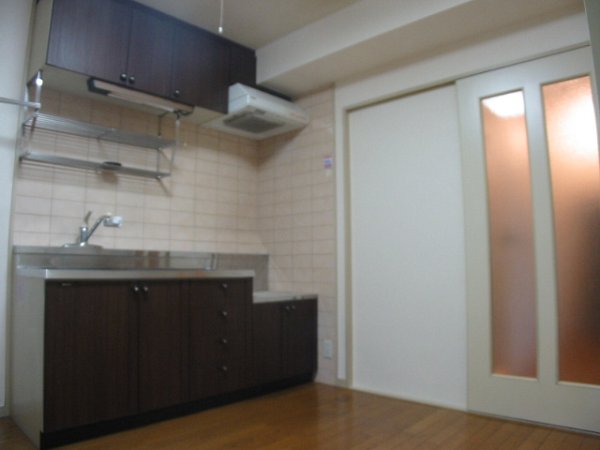 ラフォーレ桜丘 キッチン