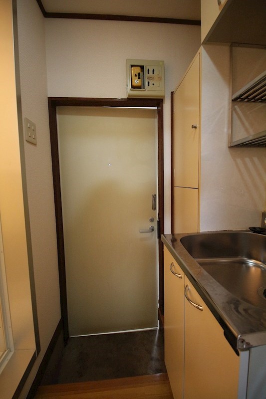 ハッチハウス経堂 玄関