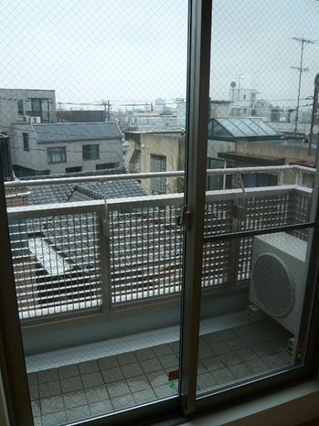 ラヴェルデ下北 ベランダ