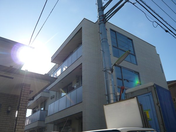 イデアルアパートメント北沢 301号室 外観