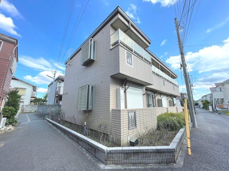 シャトーリヴィエール 201号室 外観