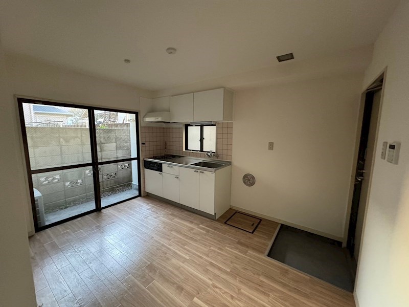 ハイウェル下北 リビング