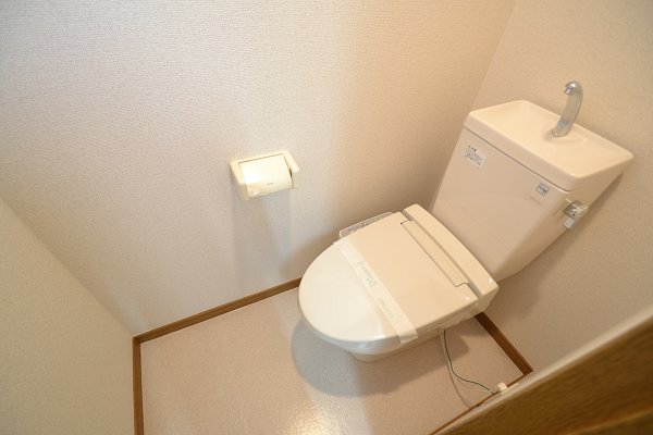 アーク・イノウエ その他1