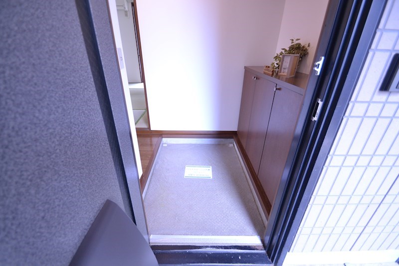 サニーコートハシモト 玄関
