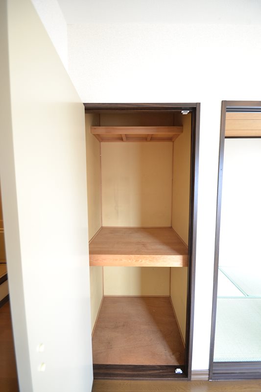 ドエル熊川 収納
