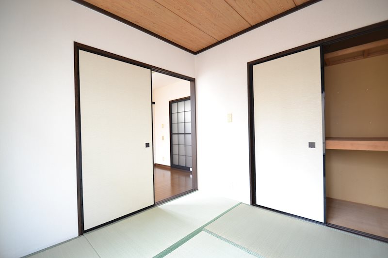 ドエル熊川 収納