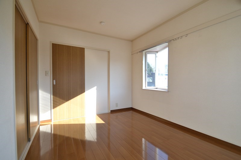コアロード河辺 その他8