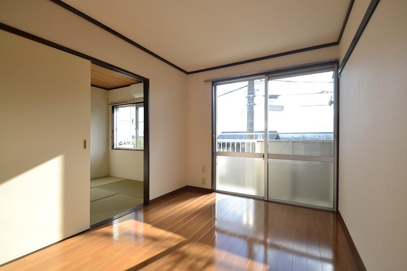 エスティーヌみよしⅡ リビング