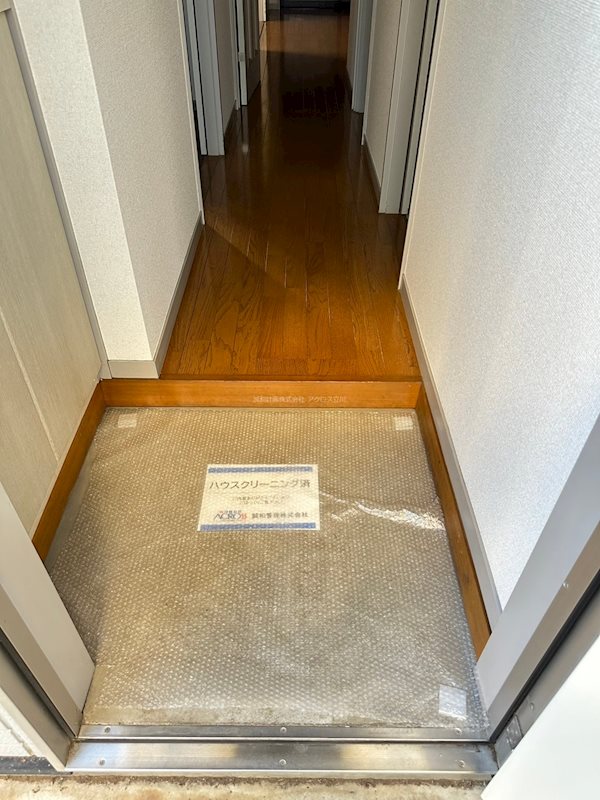 シャルマン松原 玄関