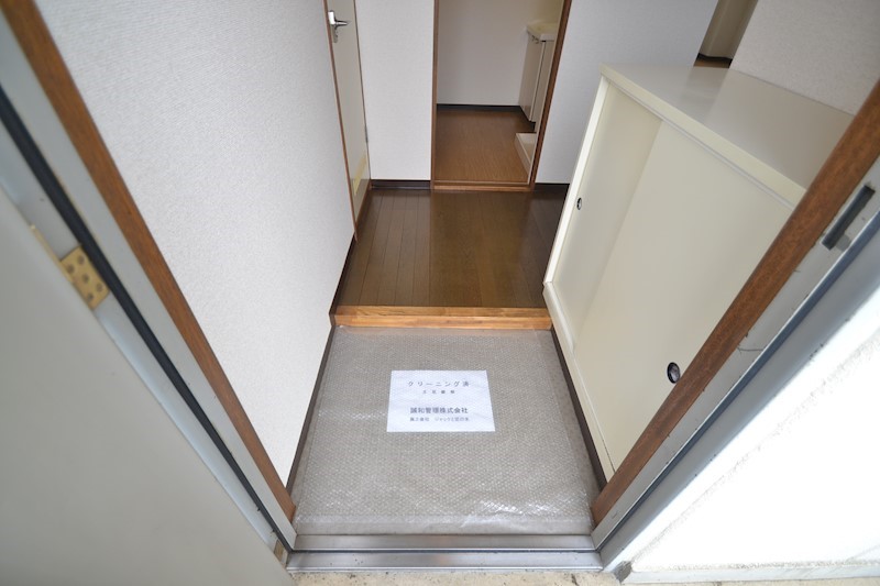 ドームハウス 玄関