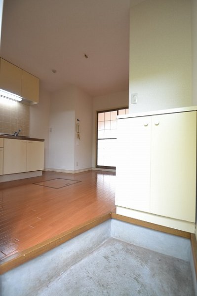 マインズＡ 玄関