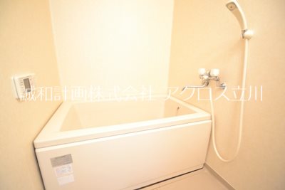 ヴィラ・ウィステリア 風呂画像