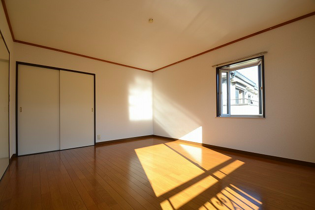 サンレイク仲原 リビング