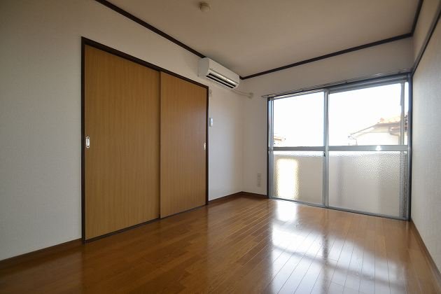 フォーブル桃の木 リビング