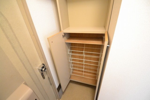 イーストヴィレッジきみや その他8