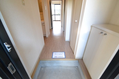 カーサ・ブリアン 玄関