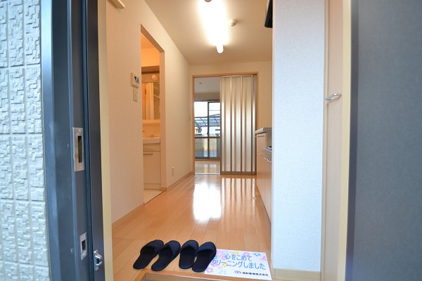 レヨン　ド　ソレイユ 玄関