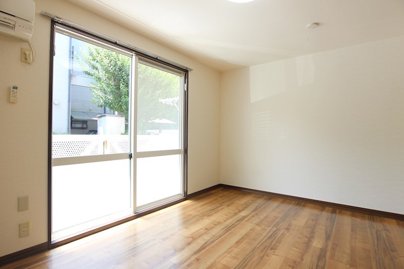 スカイホーク リビング