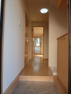 ユリハイム 玄関