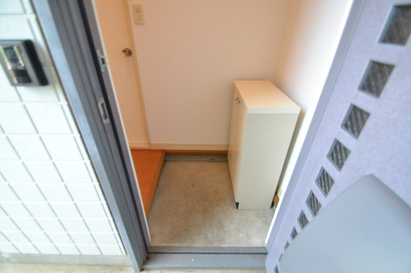 エトワールムサシノB 玄関