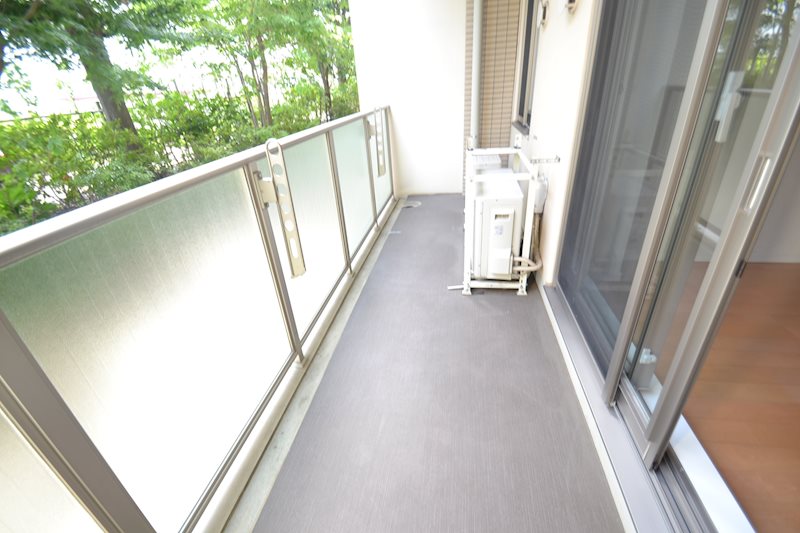 プライムメゾン武蔵野の杜 ベランダ