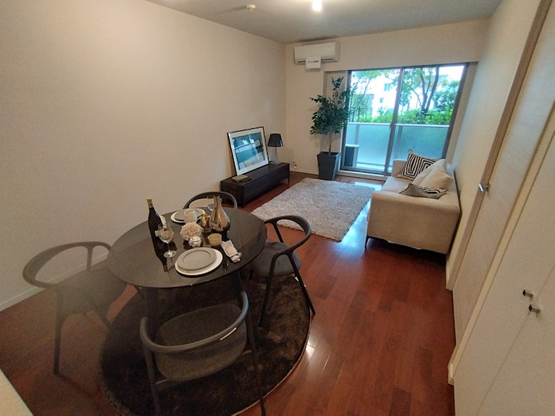 プライムメゾン武蔵野の杜 リビング