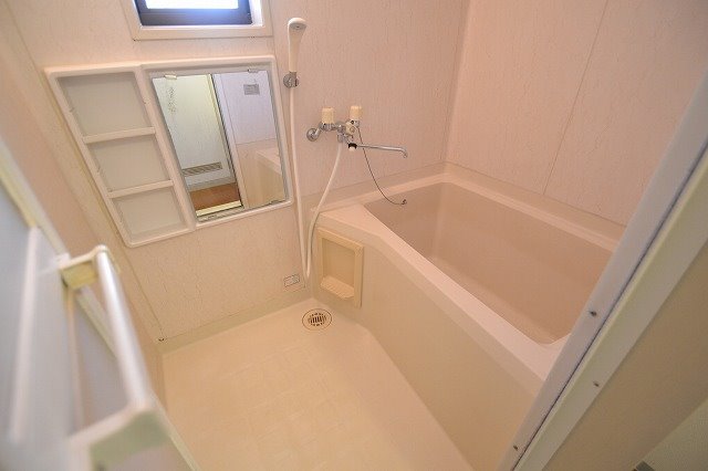 ヴィラ恋ヶ窪 風呂画像