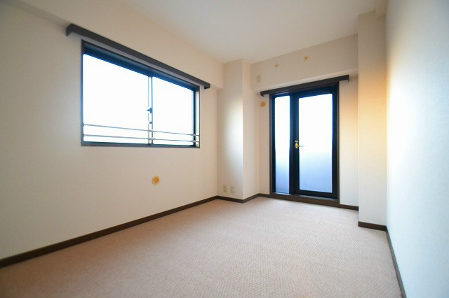 サンヒルズ国立 ベッドルーム