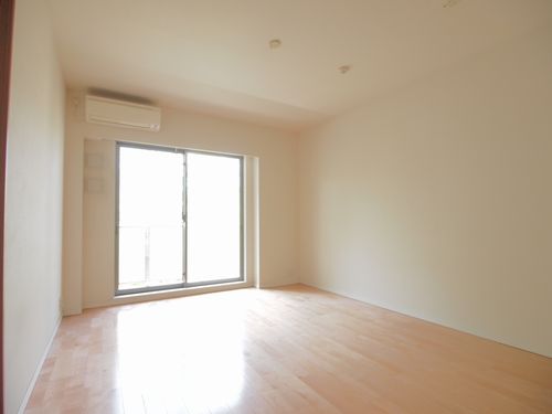 プライムメゾン武蔵野の杜 リビング