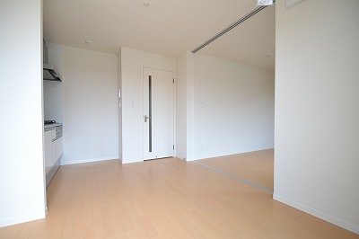 Ｊｕｖｅｎｉｌｅ　Ｓｏｌ（ジュベニール　ソール） リビング