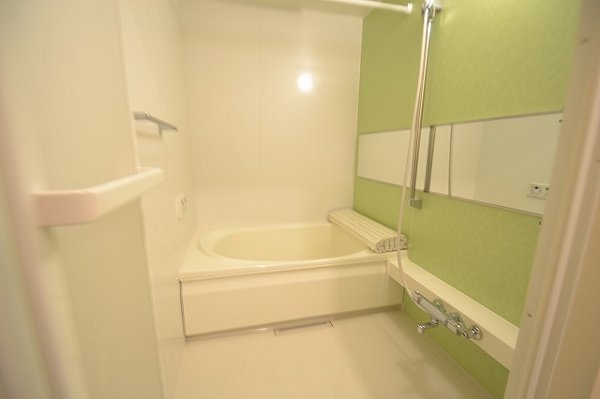 フォレスタ三昭Ａ 風呂画像