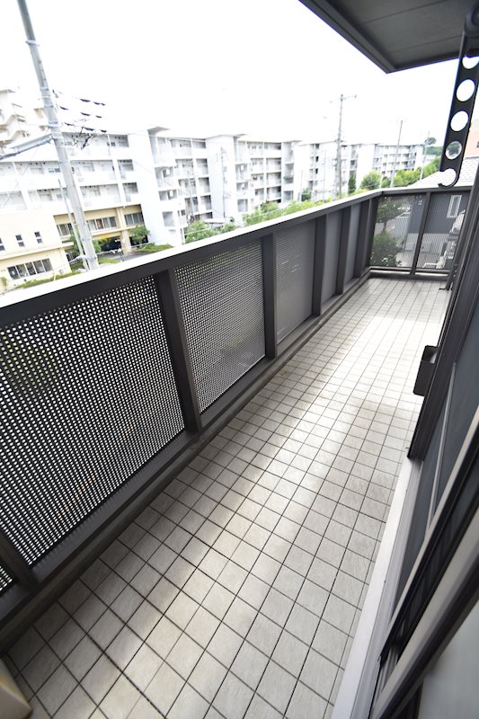 ヴィラ　マルーン ベランダ