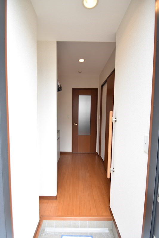 シェモアＳ 玄関