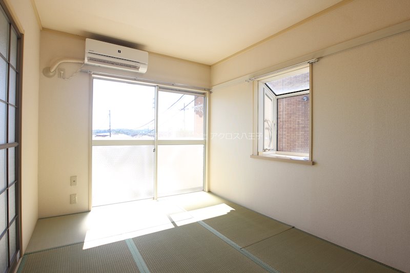 クレールめじろ台 リビング