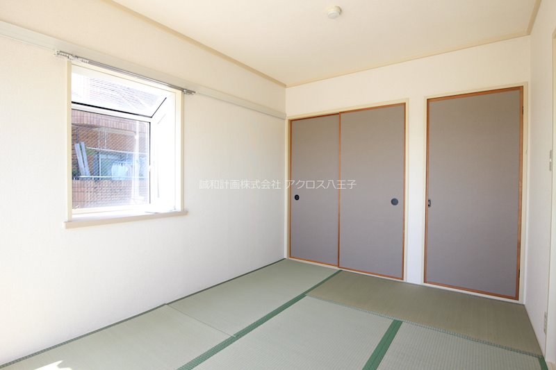 クレールめじろ台 ベッドルーム