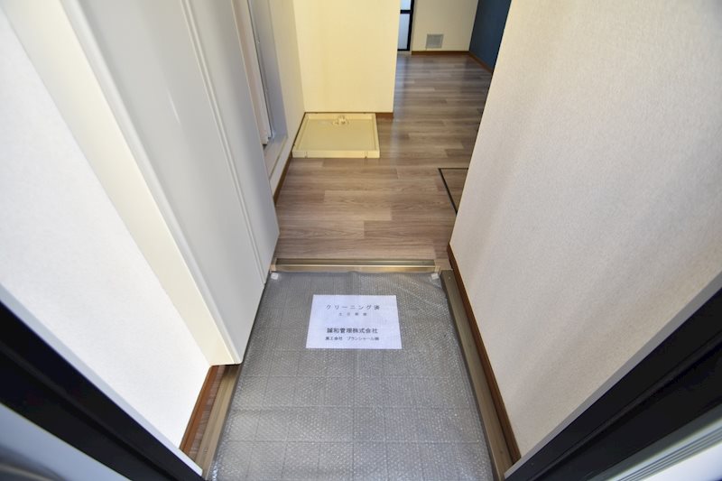 クラッセ高尾 玄関