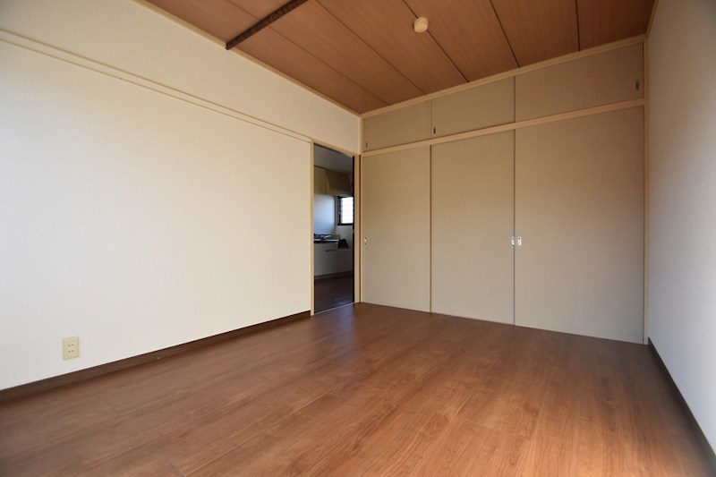 サニーハイツ岸野 ベッドルーム