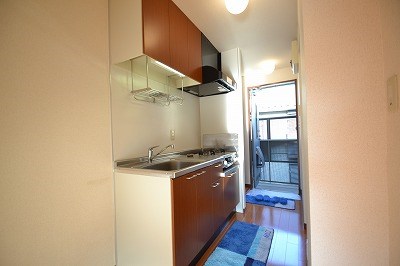 ソレーユＢ キッチン