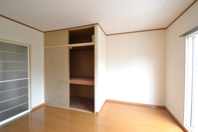 ユーハイツ岸野 収納