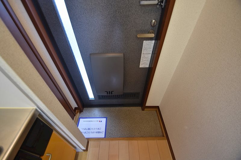 グランリベール 玄関