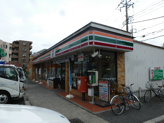グランリベール コンビニ