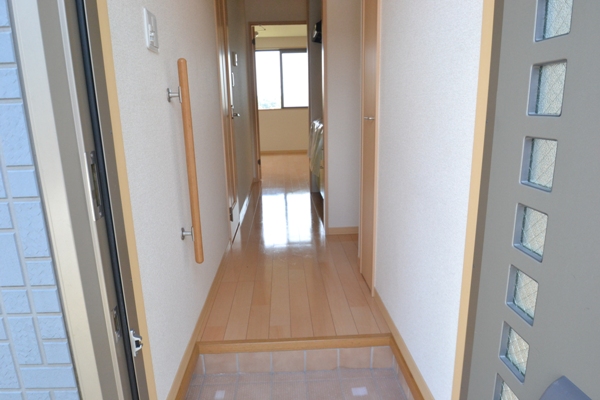 ミーナス片倉 玄関