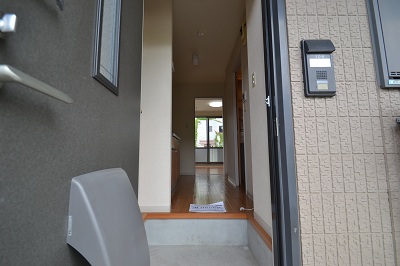 グランドール左入 玄関