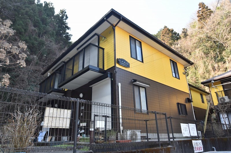 閑静なテラスハウス