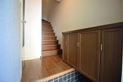 ストークヴィラＤ 玄関