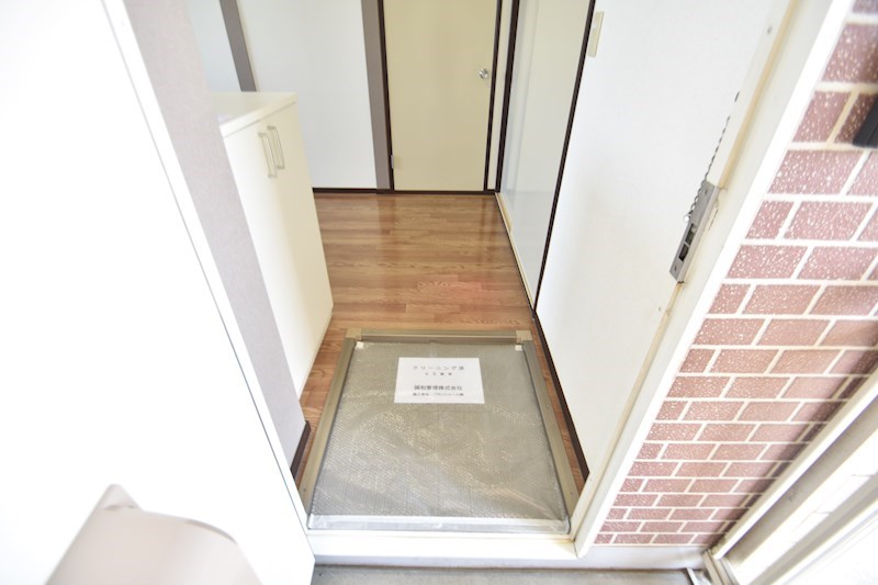 ビューハイツウインディアＡ 玄関